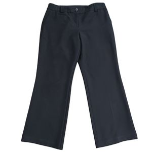 VAN HEUSEN STUDIO capris.  Black "stretch" pants.  Business casual.  Size 6S
